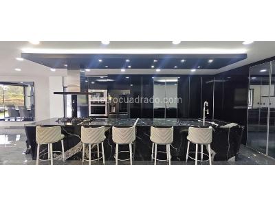Casa de 5 alcobas en venta en Alto De Las Palmas, Medellín, 720 m² · foto 4 de 20