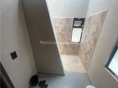 Casa de 3 alcobas en venta en Loma Del Escobero, Medellín, 290 m² · foto 7 de 20