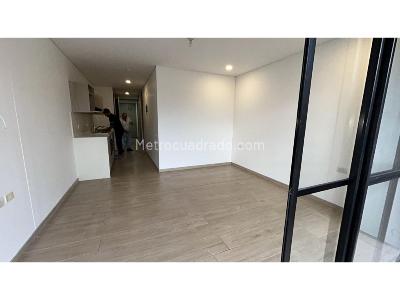Apartaestudio en arriendo en Loma Del Escobero, Medellín, 54 m² · foto 5 de 9
