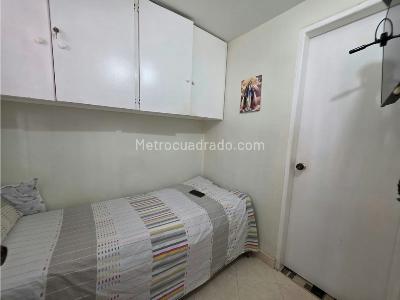 Apartamento de 3 alcobas en venta en Laureles, Medellín, 96 m² · foto 8 de 8