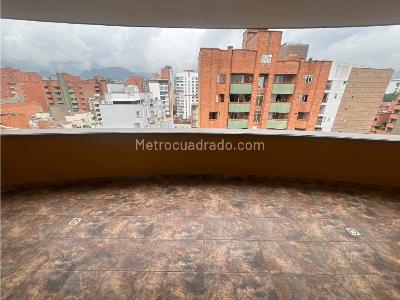Apartamento en venta en Laureles, Medellín · foto 2 de 20