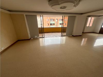 Apartamento en venta en Laureles, Medellín · foto 3 de 20