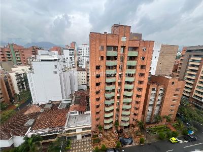 Apartamento en venta en Laureles, Medellín · foto 4 de 20