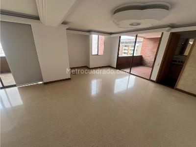 Apartamento en venta en Laureles, Medellín · foto 8 de 20
