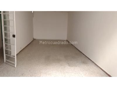Casa de 5 alcobas en arriendo en Estadio, Medellín, 380 m² · foto 7 de 20