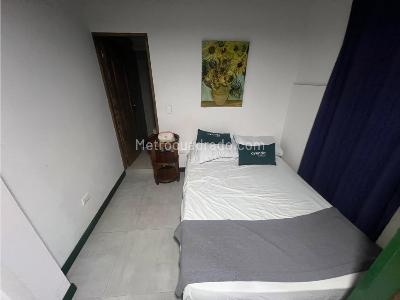 Casa de 5 alcobas en arriendo en Poblado (Milla De Oro), Medellín, 700 m² · foto 9 de 20