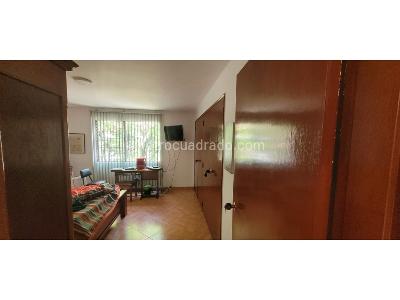 Apartamento de 3 alcobas en venta en Conquistadores, Medellín, 160 m² · foto 6 de 20