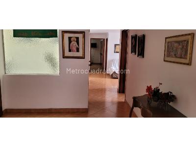 Apartamento de 3 alcobas en venta en Conquistadores, Medellín, 160 m² · foto 8 de 20