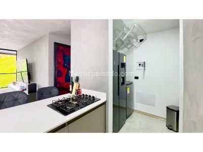 Apartamento de 2 alcobas en venta en Loma Del Escobero, Medellín, 76 m² · foto 11 de 20