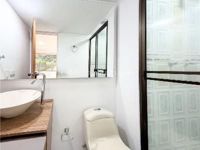 Apartamento de 4 alcobas en arriendo en San Lucas, Medellín, 75 m² · foto 13 de 14