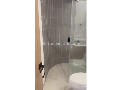 Apartamento de 2 alcobas en arriendo en La Linde, Medellín, 110 m² · foto 10 de 11
