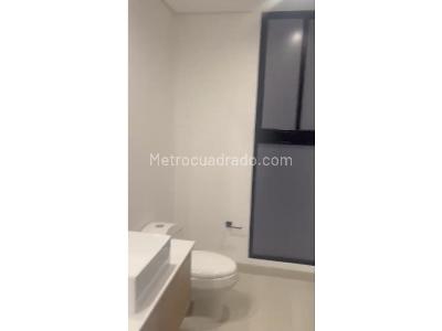 Apartamento de 2 alcobas en arriendo en La Linde, Medellín, 110 m² · foto 11 de 11