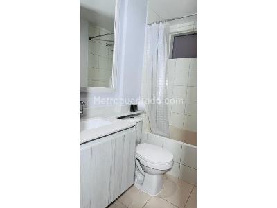 Apartaestudio en arriendo en La Linde, Medellín, 30 m² · foto 4 de 4