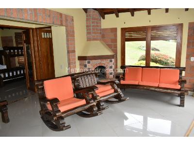 Casa de 3 alcobas en venta en Guatape, Medellín, 250 m² · foto 17 de 19