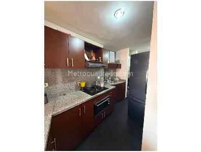 Apartamento de 3 alcobas en venta en Ciudadela La Felicidad, Bogotá, 83 m² · foto 2 de 14