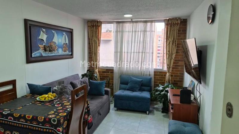 Piso – Bogotá D.C. - Más