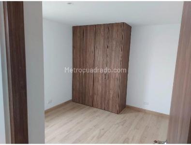 Apartamento en venta en La Felicidad, Bogotá · foto 4 de 10