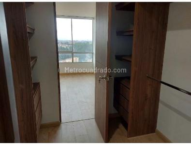 Apartamento en venta en La Felicidad, Bogotá · foto 6 de 10