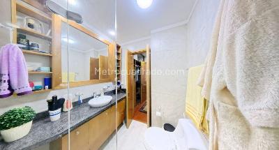 Apartamento de 3 alcobas en venta en Nueva Santa Barbara, Bogotá, 103 m² · foto 3 de 14