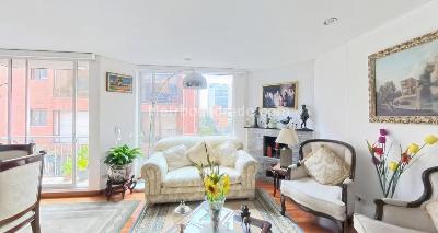 Apartamento de 3 alcobas en venta en Nueva Santa Barbara, Bogotá, 103 m² · foto 9 de 14