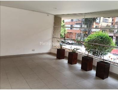 Apartamento de 3 alcobas en venta en Nueva Santa Barbara, Bogotá, 103 m² · foto 12 de 14