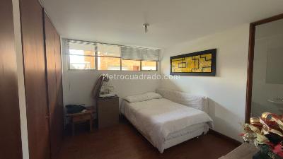 Casa de 3 alcobas en venta en Altos De Sotileza, Bogotá, 269 m² · foto 13 de 19