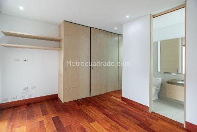 Apartamento de 3 alcobas en venta en Parque Del Virrey, Bogotá, 277 m² · foto 20 de 20