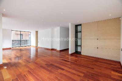Apartamento de 3 alcobas en venta en Parque Del Virrey, Bogotá, 277 m² · foto 5 de 20