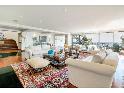 Apartamento de 4 alcobas en venta en Los Rosales, Bogotá, 690 m² · foto 3 de 20