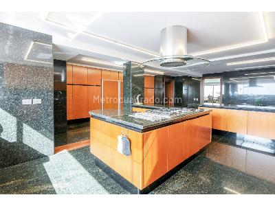 Apartamento de 4 alcobas en venta en Los Rosales, Bogotá, 690 m² · foto 5 de 20
