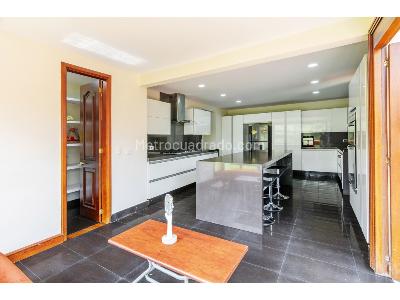 Casa de 5 alcobas en venta en Yerbabuena, Chía, 710 m² · foto 10 de 20