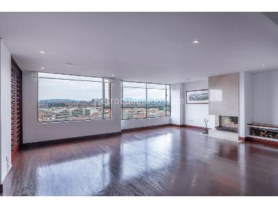 Apartamento de 4 alcobas en venta en Santa Barbara, Bogotá, 454 m² · foto 2 de 20