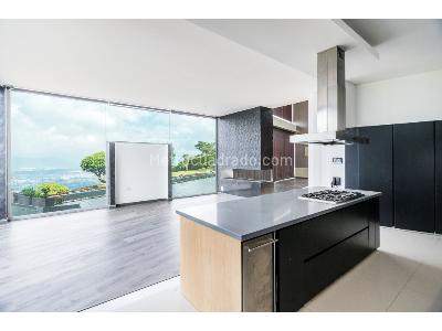 Casa de 4 alcobas en venta en Yerbabuena, Bogotá, 451 m² · foto 6 de 20