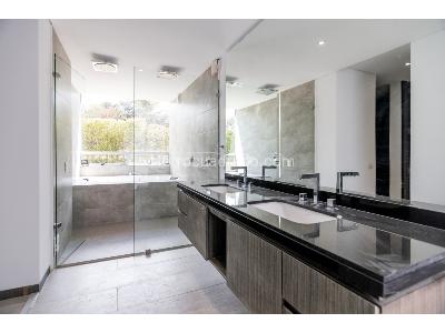 Casa de 4 alcobas en venta en Yerbabuena, Bogotá, 451 m² · foto 17 de 20