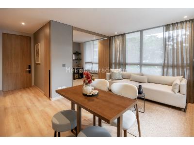 Apartamento en venta en Chico, Bogotá · foto 2 de 17