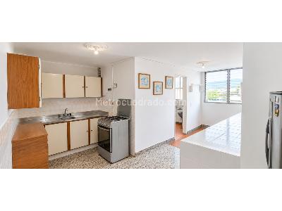Apartamento en venta en Santa Teresita, Medellín · foto 3 de 10