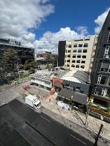 Apartamento de 1 alcoba en venta en Chico, Bogotá, 17 m² · foto 2 de 14
