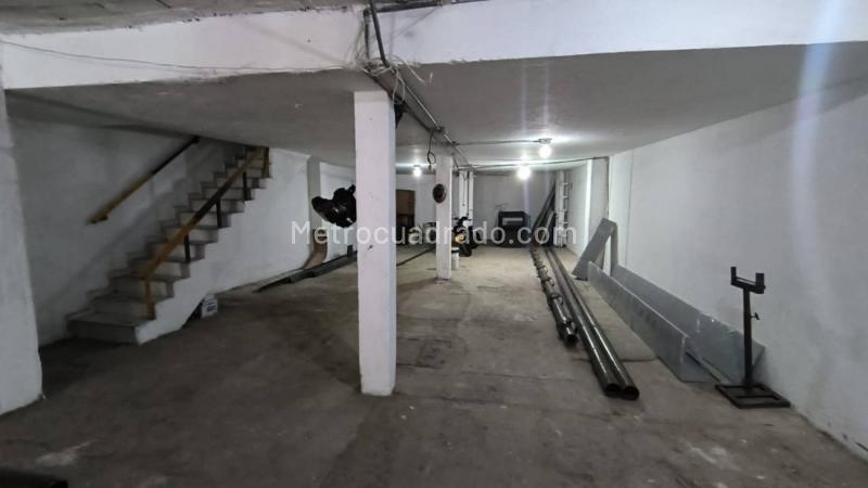 Bodega en Arriendo, Perpetuo Socorro, Medellín - Más
