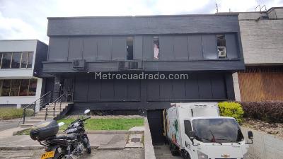 Local Comercial en Arriendo, Zuñiga, Envigado