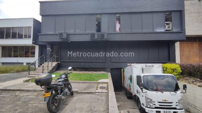 Local Comercial en Arriendo, Zuñiga, Envigado - Más