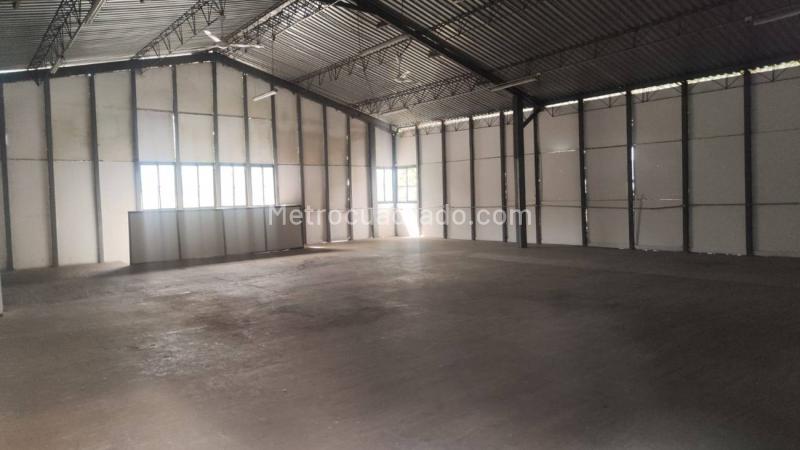 Bodega en Arriendo, El Salvador, Medellín - Więcej