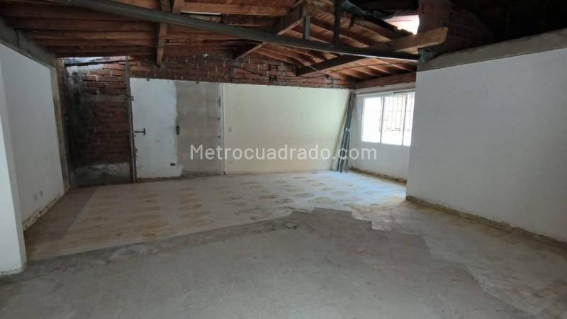 Commercial House in Laureles for Rent - 7