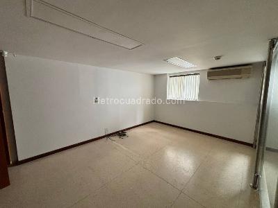 Casa de 5 alcobas en venta en Patio Bonito, Medellín, 500 m² · foto 5 de 15