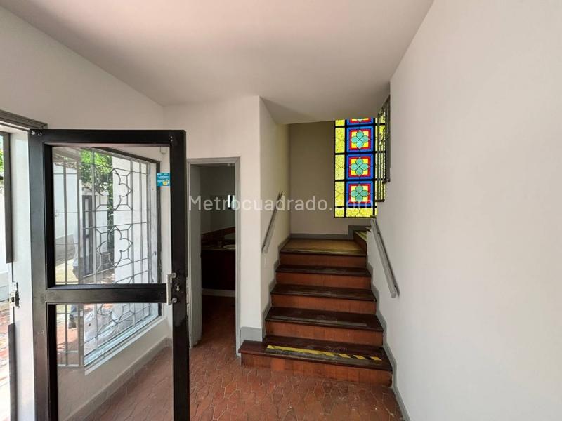 Casa Comercial en Arriendo en Aguacatala, Medellín - 3