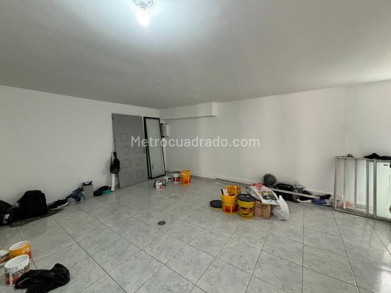 Casa Comercial en Arriendo en Aguacatala, Medellín - 5