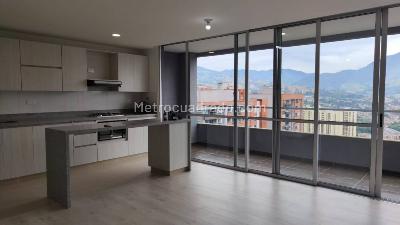 Apartamento en venta en Suramerica, Itagüí · foto 3 de 17