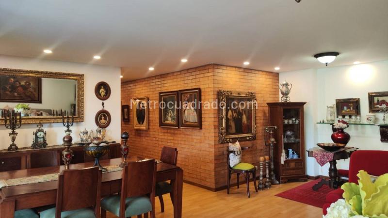Apartamento Moderno de 4 Alcobas en Los Balsos Exclusivo - 4