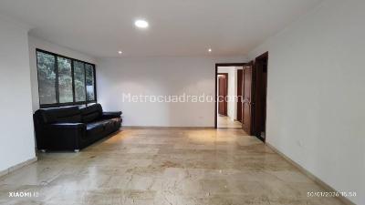 Apartamento de 3 alcobas en venta en El Poblado, Medellín, 250 m² · foto 15 de 20
