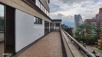 Apartamento de 3 alcobas en venta en El Poblado, Medellín, 250 m² · foto 18 de 20