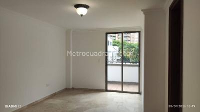 Apartamento de 3 alcobas en venta en El Poblado, Medellín, 250 m² · foto 20 de 20